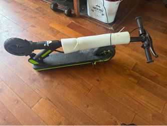 Kids electrical scooter new