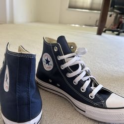 Women’s Converse 