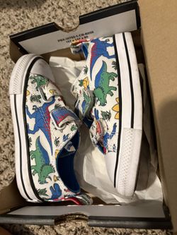 Dinosaur Converse Toddler 8c