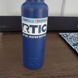 Arctic  20oz. water bottle 
