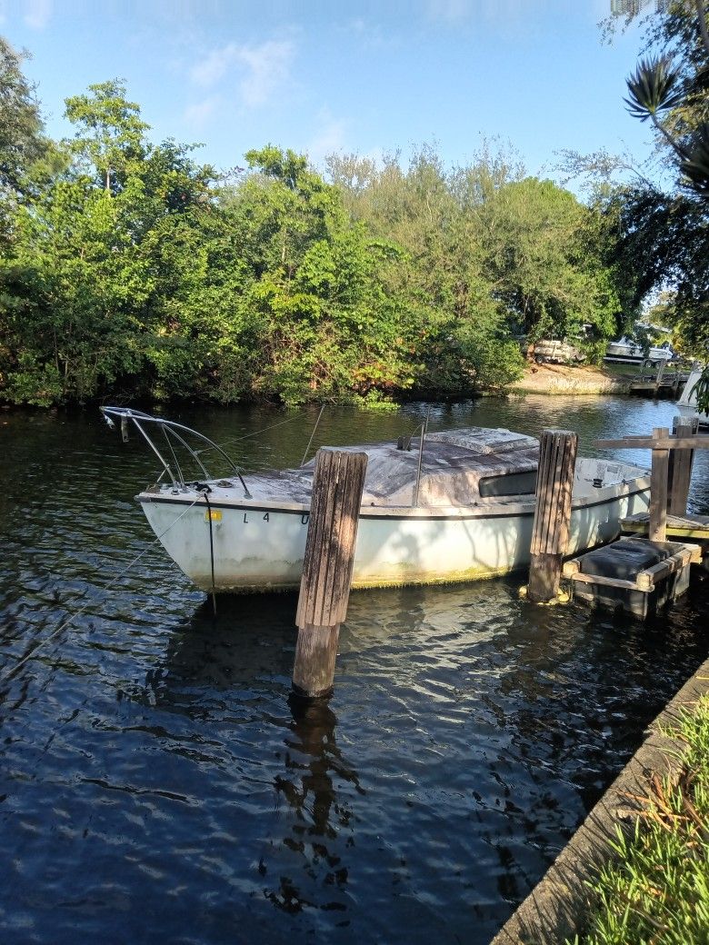 free sailboat