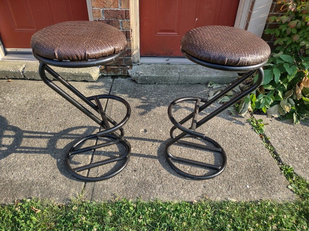 Set Of Two Metal Offset Bar Stools With Cushioned Seating