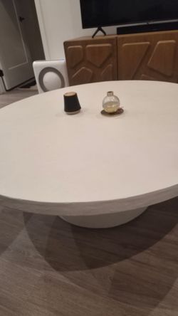 Crate & Barrell Coffee table