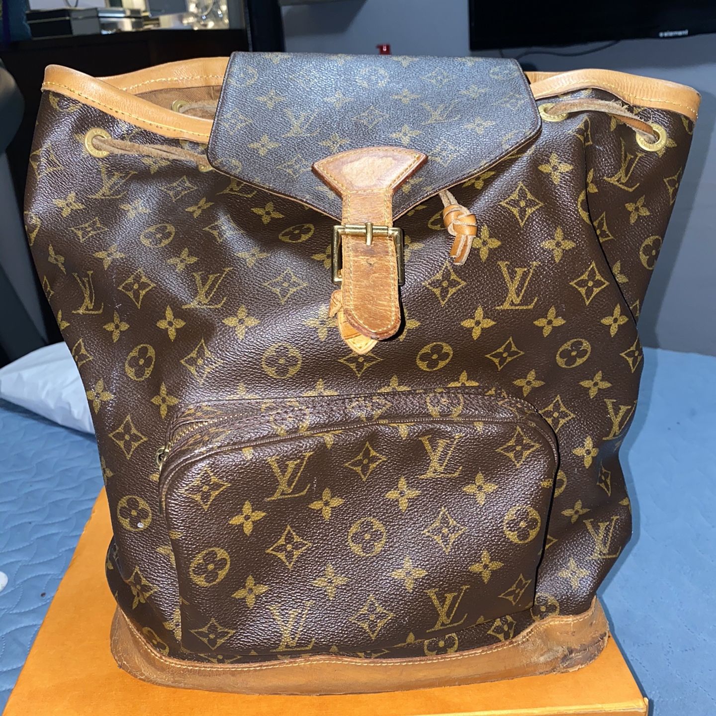 LV Bags for Sale in San Leandro, CA - OfferUp