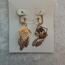 Rose In Diamond Tri Color Earrings 