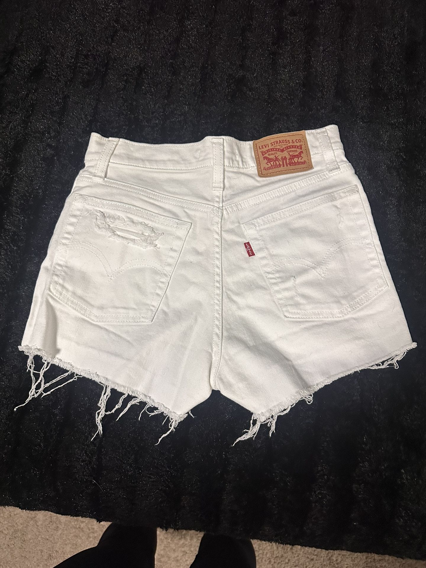 Women’s Levi’s Shorts