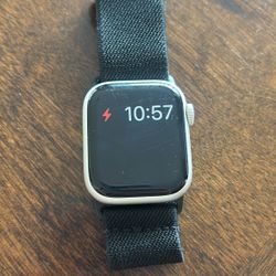 Nike Apple Watch 7 