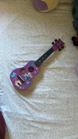 First Act Disney Guitar 