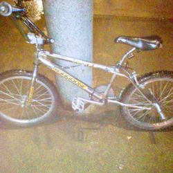 1998 Mongoose Hoop D Pro BMX for Sale in Mukilteo WA OfferUp