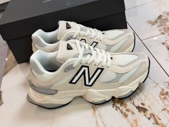 New Balance 9060 Sneakers