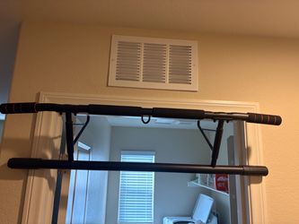 Doorway Pull-Up Bar with Multiple Grip Positions