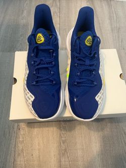 Curry 11 “Dub Nation” - Size 9.5