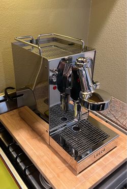Lucca Solo espresso machine plus extras