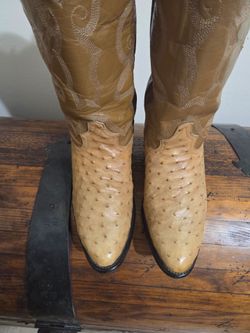 FULL QUILL OSTRICH SKIN BOOTS FOR MEN IN NEW CONDITION