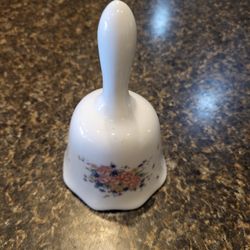 Bell porcelain white with floral design