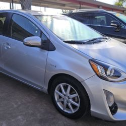 2015 Toyota Prius C
