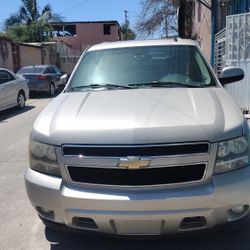 07 Chevy Avalanche