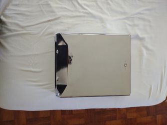 Georgia-Pacific Paper Towel Dispenser

