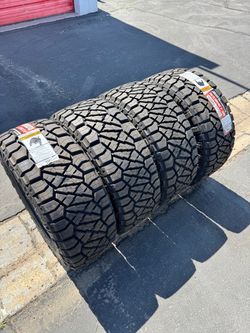 Brand New 33” Nitto Ridge Grappler Tires For 18” Wheels Load Range F 33/12.5/18