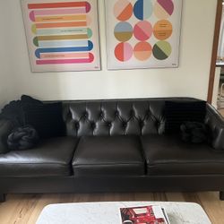 Black Leather Couch 