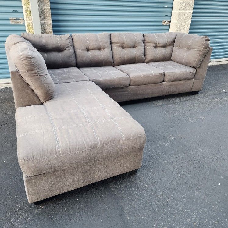 Sectional Couch With Delivery