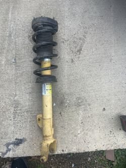 challenger  rt  front shock absorber