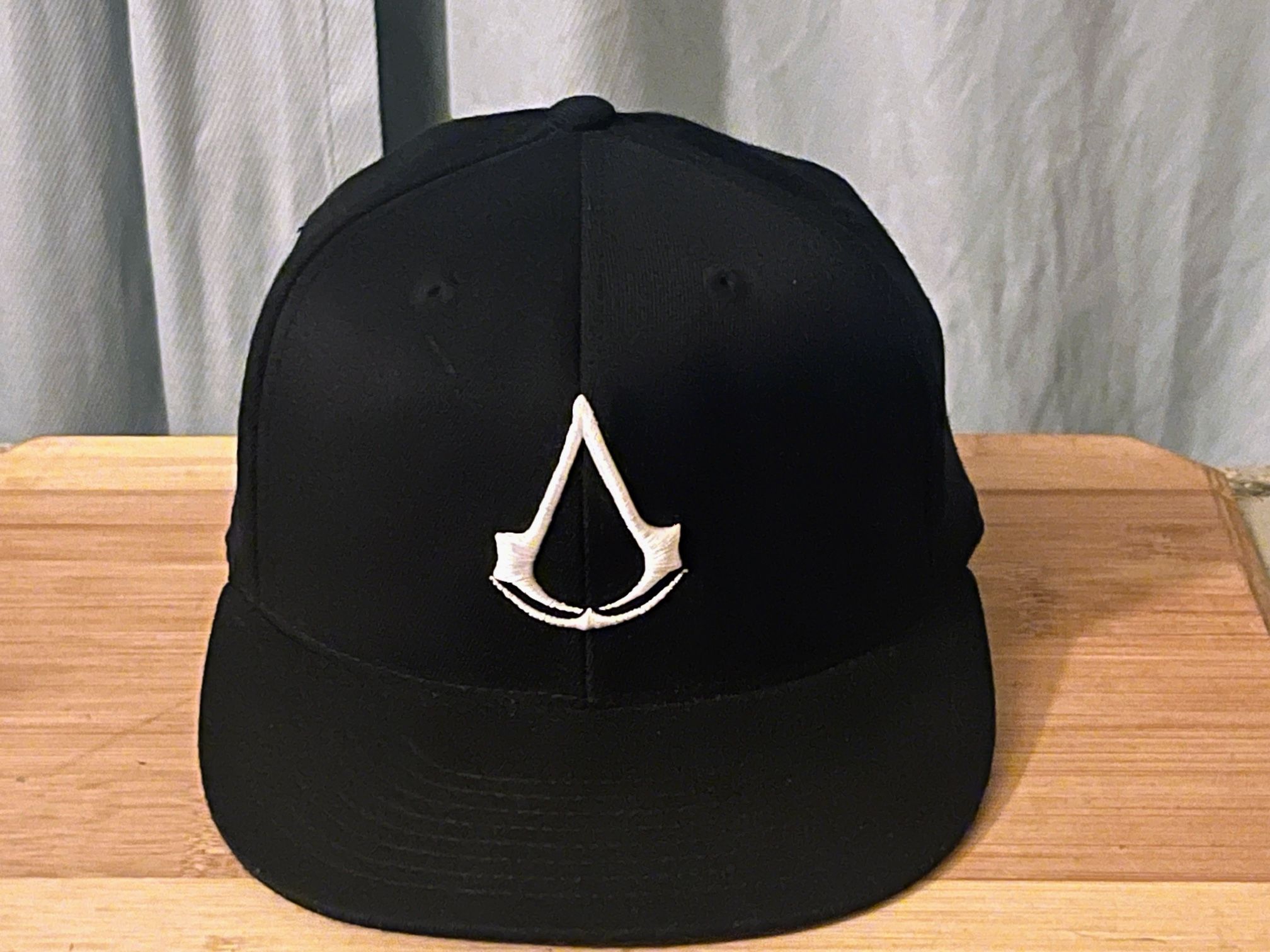 Assassin's Creed Official Cap Official 210 Fitted by Flexfit