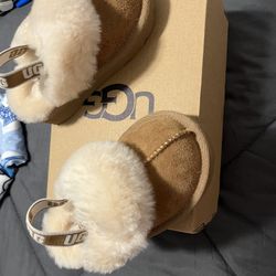 UGG SIZE 7c $55 