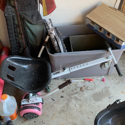 Hoverboard Go cart. 30 Bucks. No Charger.