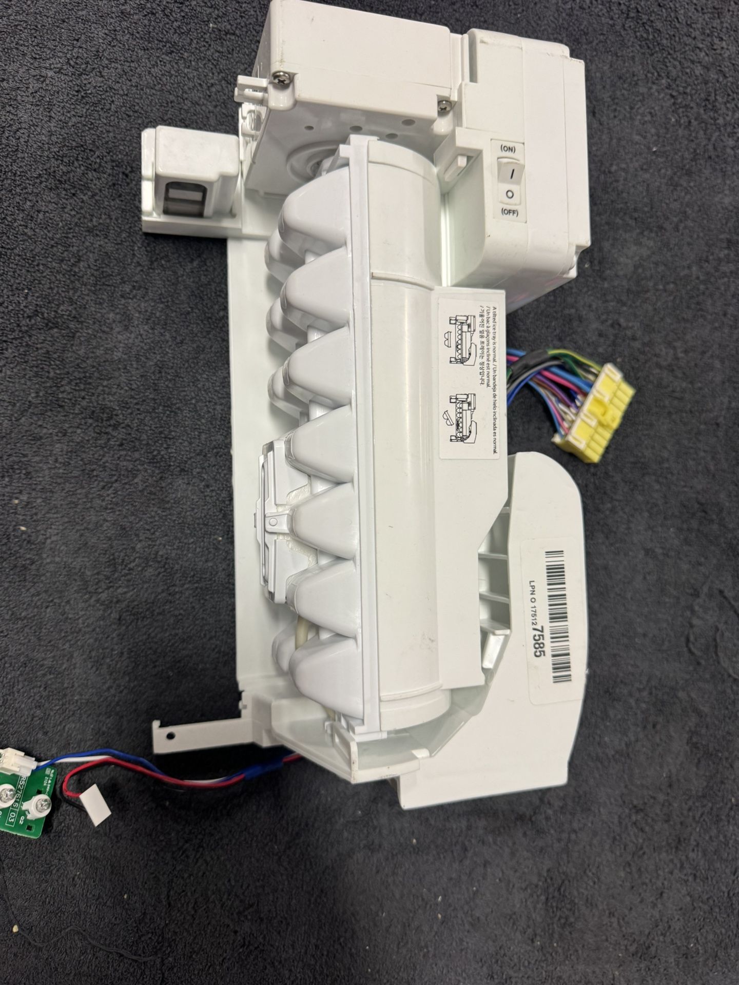 LG AEQ(contact info removed)5 Refrigerator Ice Maker Assembly
