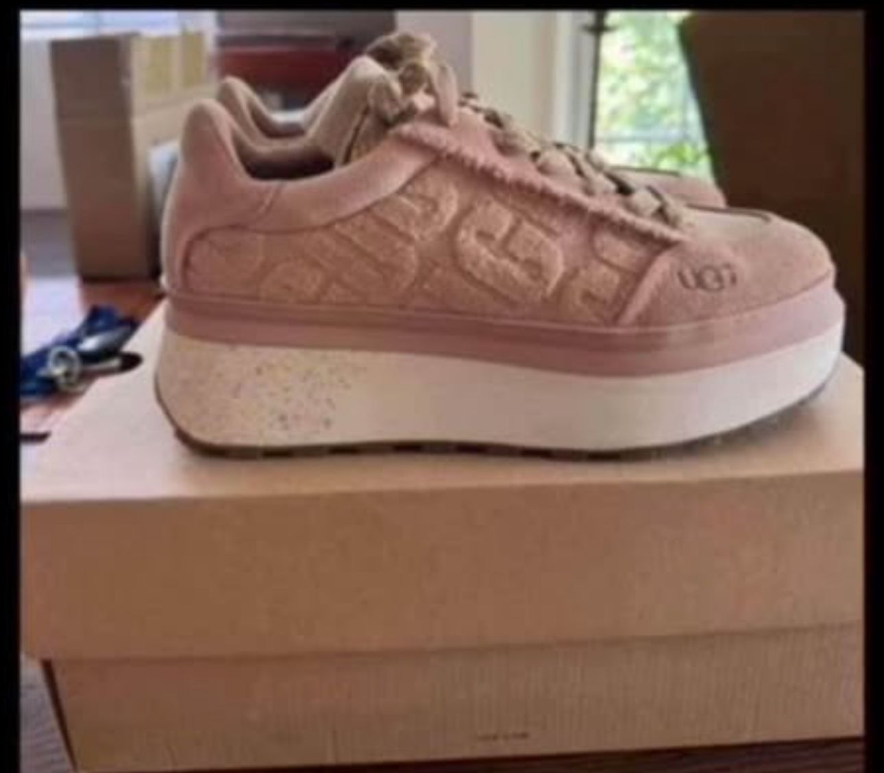 UGG Women's Marin Lace Sneaker Size 10 apricot color Shoes 2 Inch platform