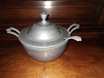 Gourmet Grillware Chili Pot with Lid