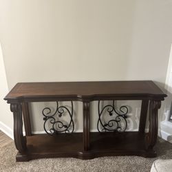 Rooms To Go Console Table 