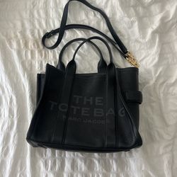 Marc Jacob’s Tote Bag Medium