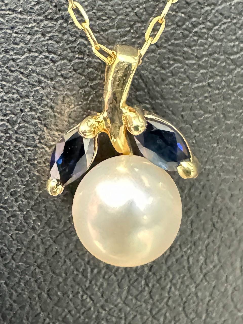 14k yellow gold pearl sapphire ball pendant charm