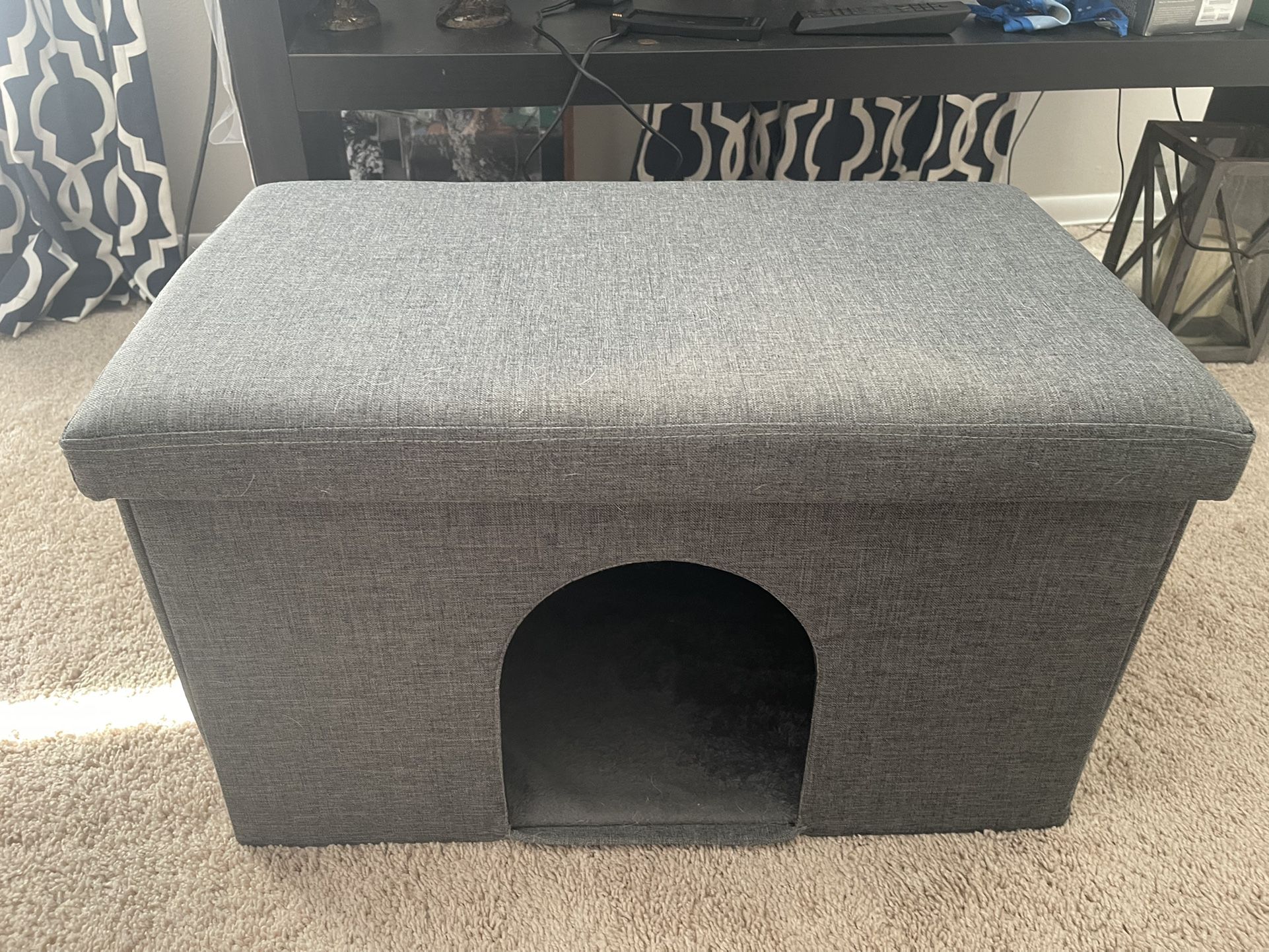 Small Dog Or Cat Collapsible Ottoman 