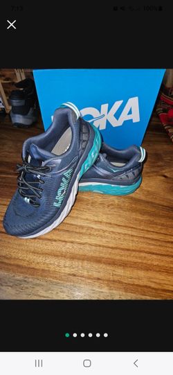 Women's Hoka Size 9