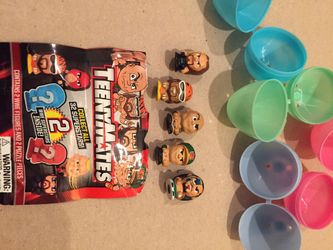TeenyMates WWF figures