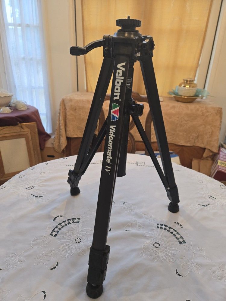Video Recorder/ Camera Tripod 