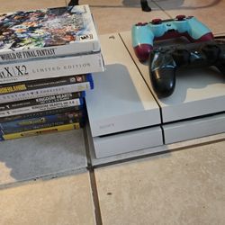 Playstation 4 & 10 Games
