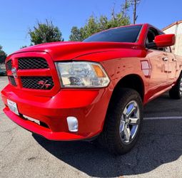 2013 Dodge Ram     miles 93,000