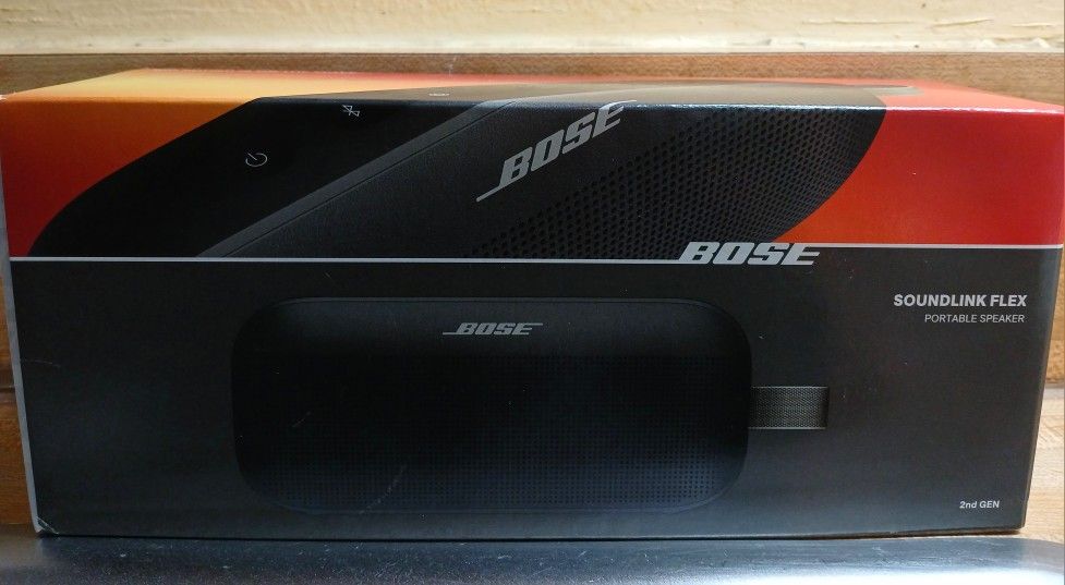Bose Soundlink Flex Speaker (2nd Gen) - check description