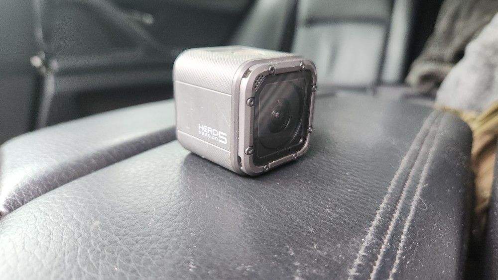 Go Pro Hero Session 5