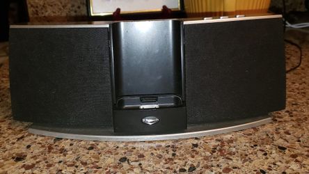Klipsch iGroove STX 30-Pin Ipod /iPhone SpeakerDock