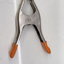Selling a Pony 3202 spring clamp 6”