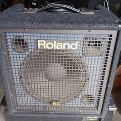 Roland KC350 Keyboard Amp