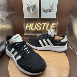 Adidas Run 70s Black Off White Classic Running Shoes Womens Sz 9