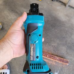 Makita Drywall Cut Off. TOOL ONLY 