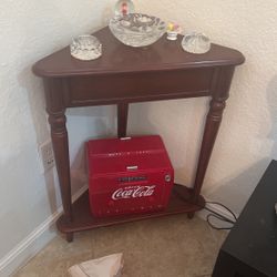 Beautiful Table *price Negotiable *