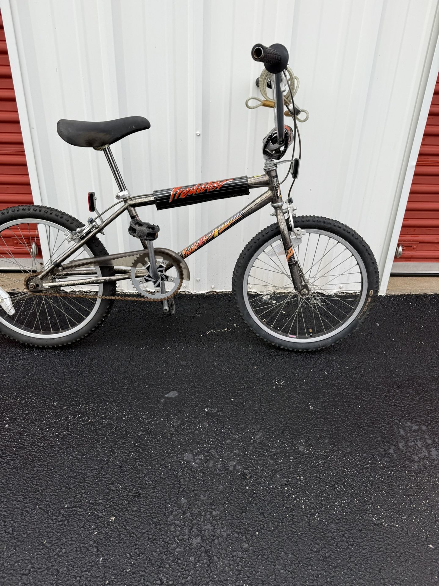 Schwinn predator 20 inch wheel 1983